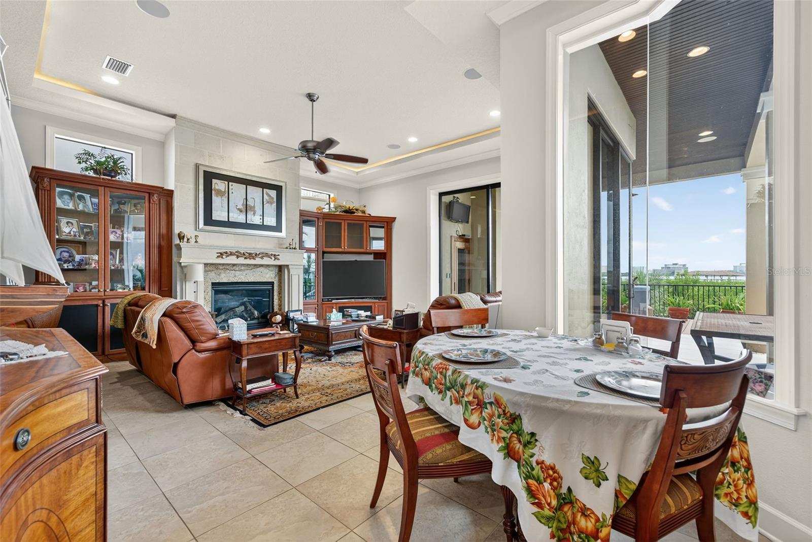 THE RESERVE OF OLD TAMPA BAY - Residential