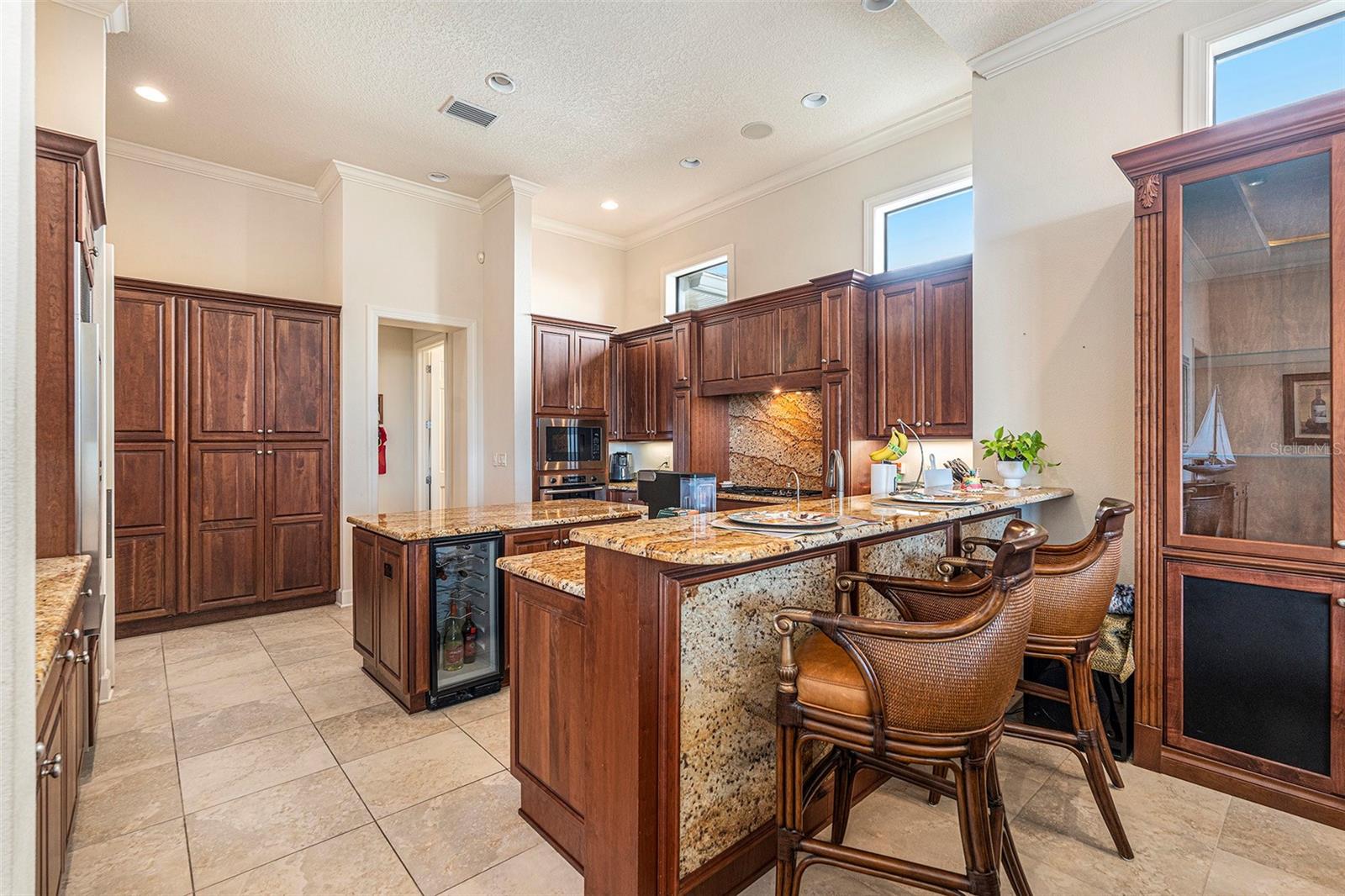 THE RESERVE OF OLD TAMPA BAY - Residential