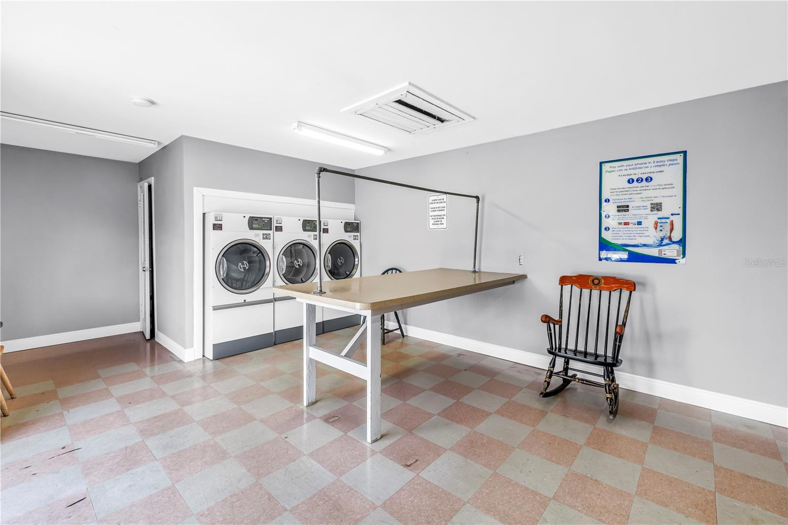 WILLIAMSBURG CONDO - Residential