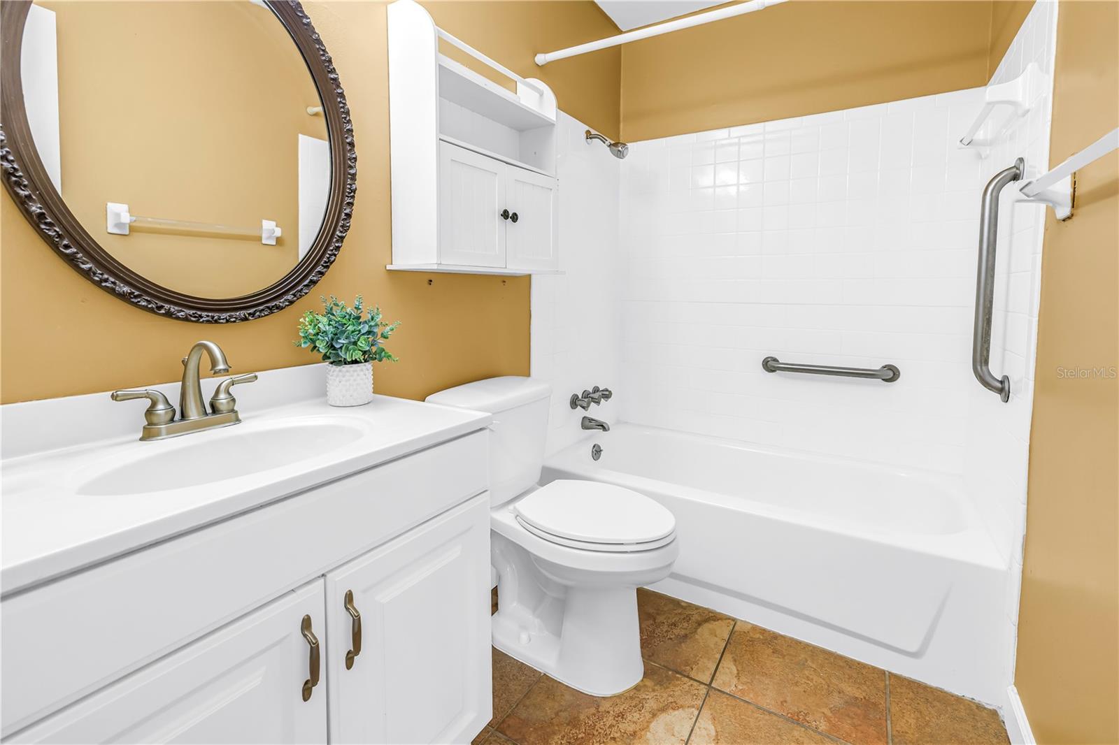 WILLIAMSBURG CONDO - Residential