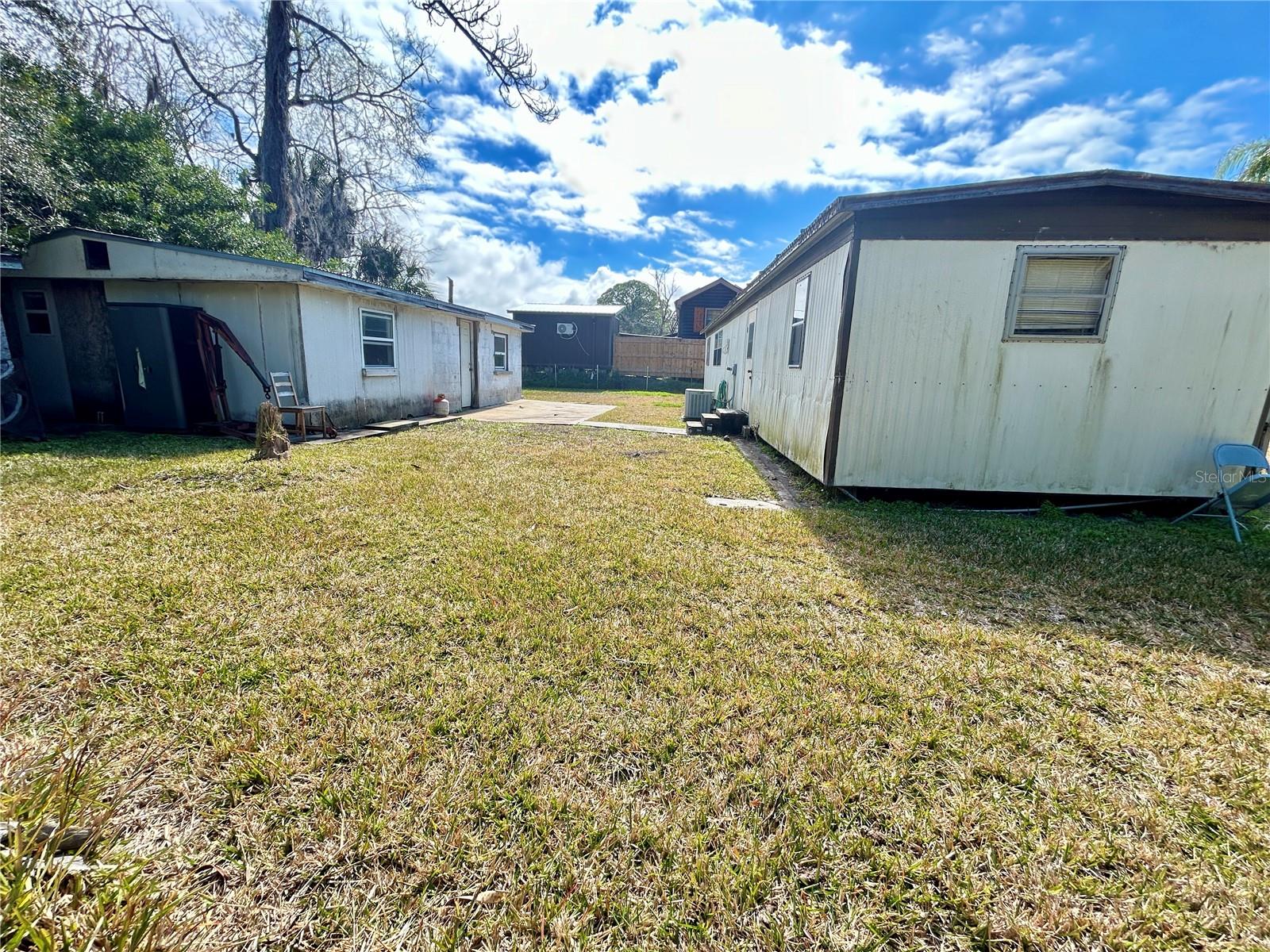 COUNTRY ACRES SUB - Land