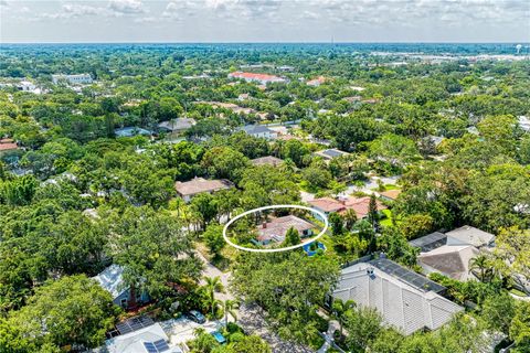 Photo of 2504 Mulberry Terrace, Sarasota, FL 34239 (MLS # A4655890)