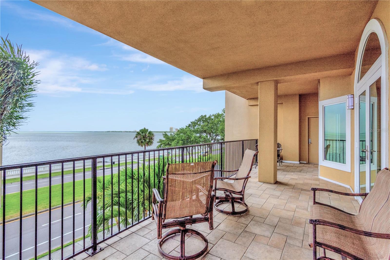 2419 BAYSHORE BOULEVARD 3N