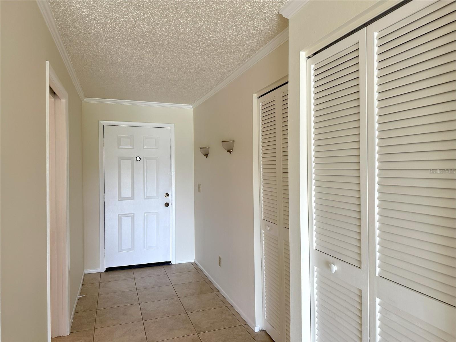 PALM-AIRE AT SARASOTA 11-B - Residential Lease