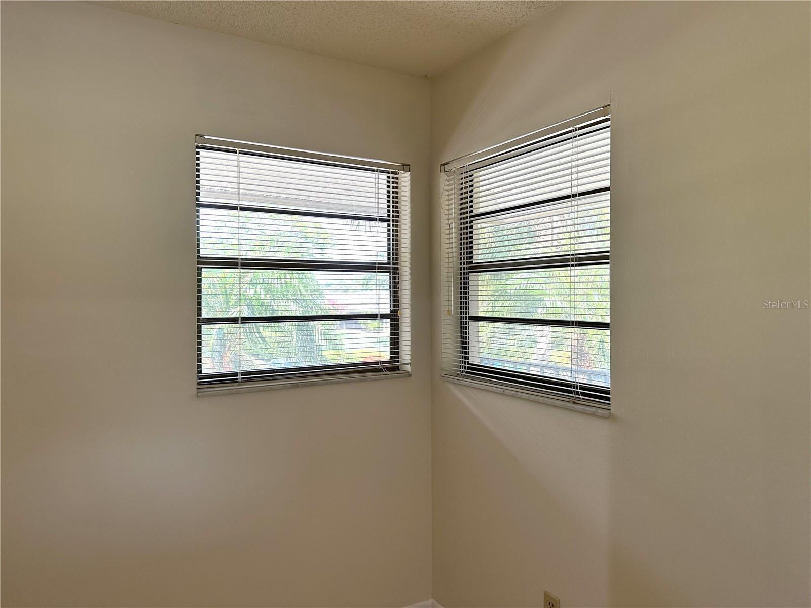 PALM-AIRE AT SARASOTA 11-B - Residential Lease