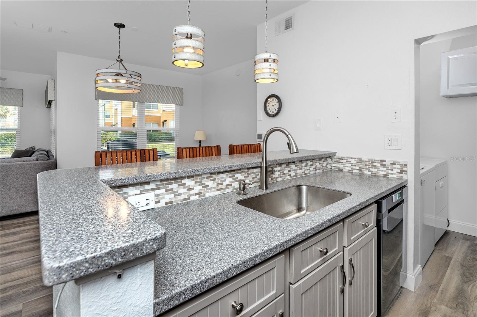 BEACHWAY CONDOS - Residential