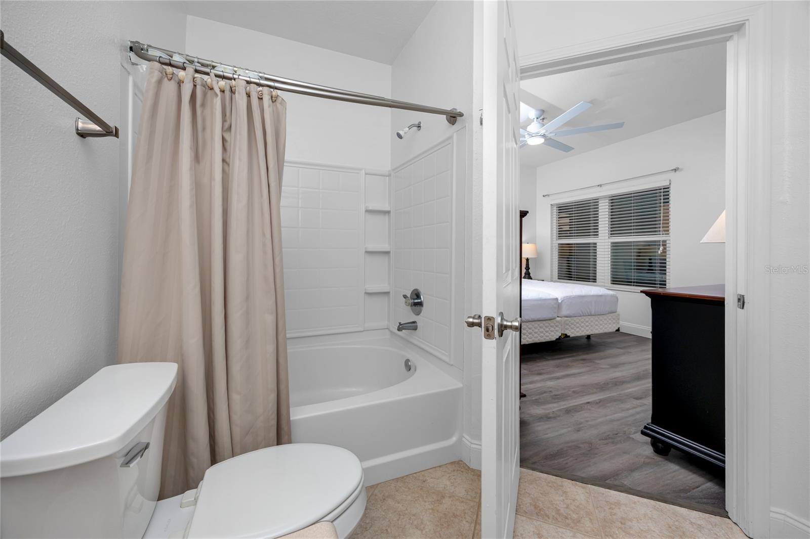 BEACHWAY CONDOS - Residential