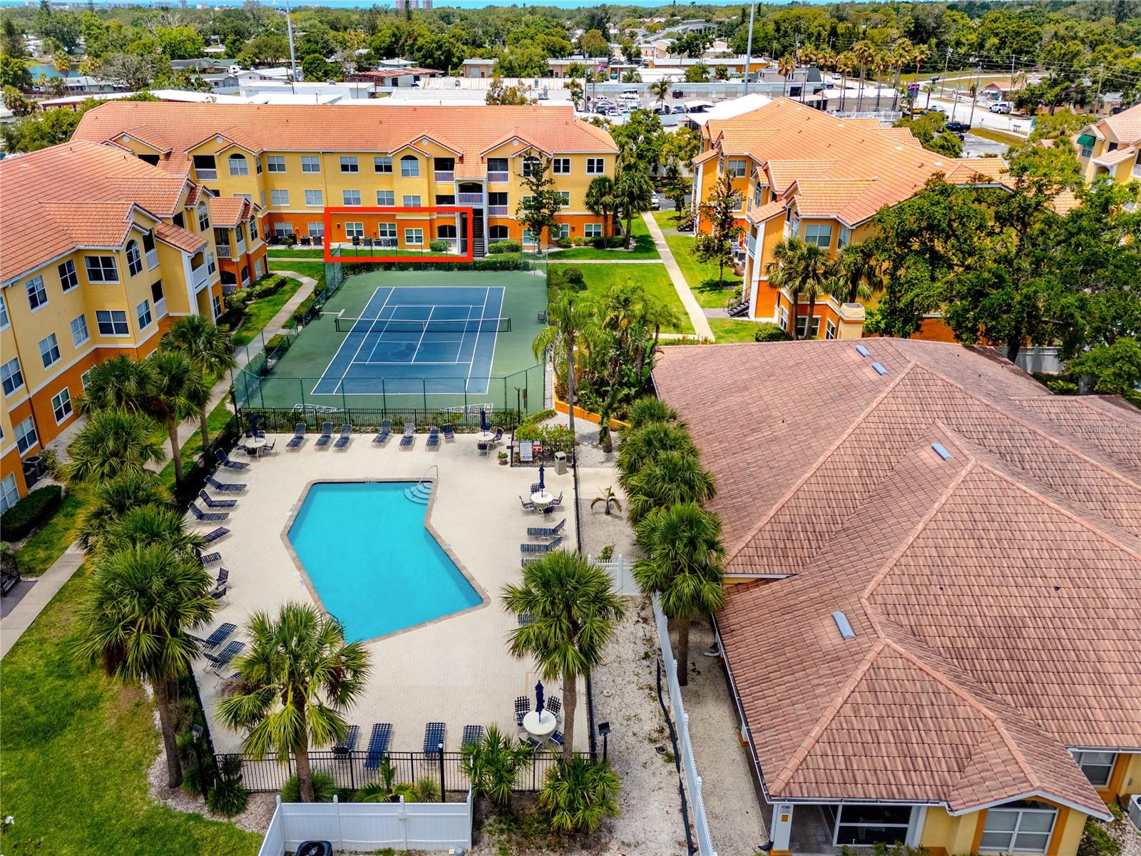BEACHWAY CONDOS - Residential