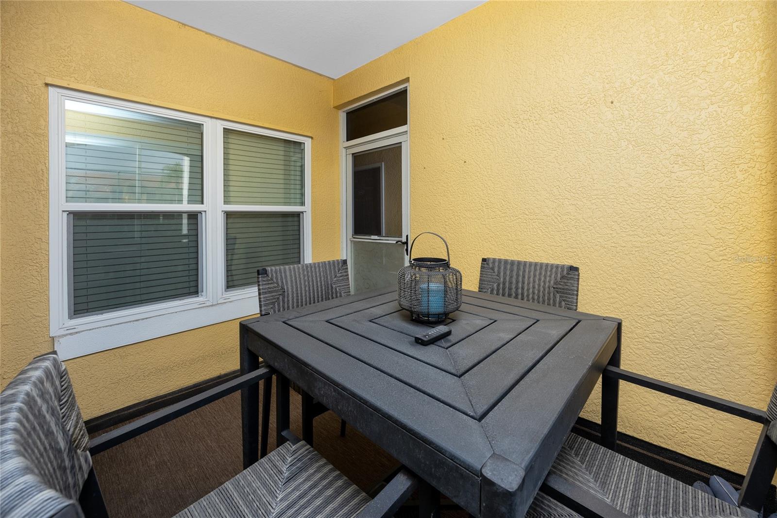 BEACHWAY CONDOS - Residential