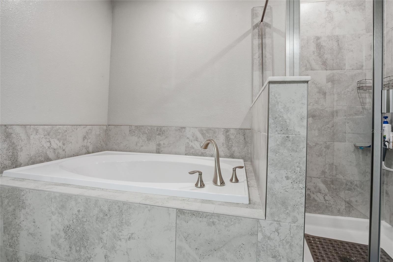 ARBORS/WIREGRASS RANCH - Residential