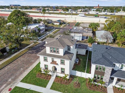 A home in TAMPA