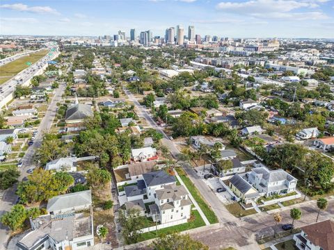 A home in TAMPA