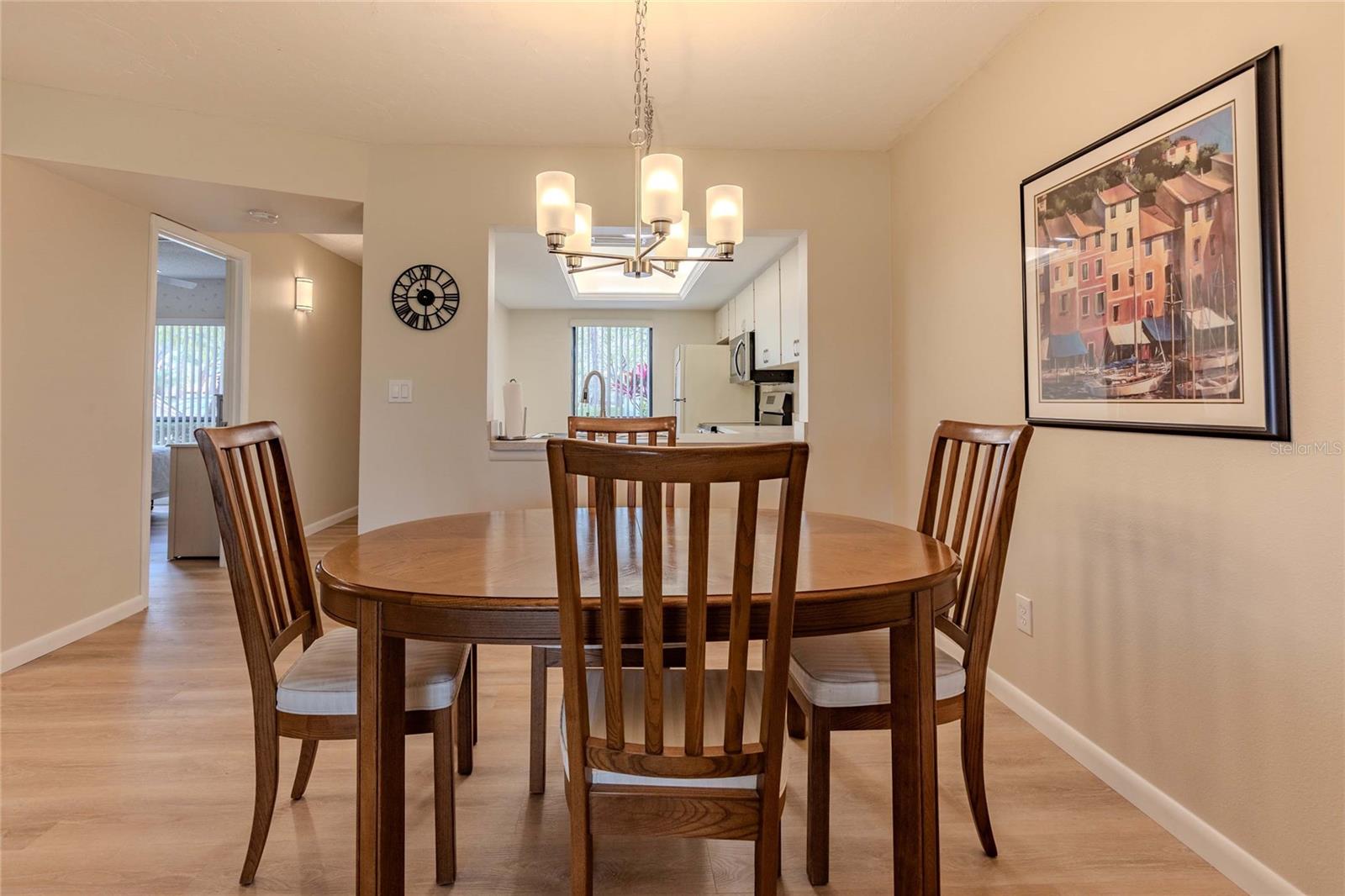 CHARTWELL GREEN - Residential