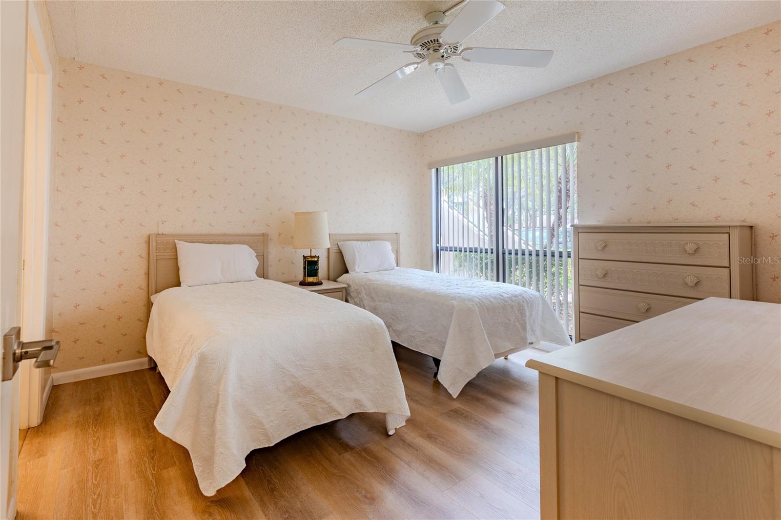 CHARTWELL GREEN - Residential