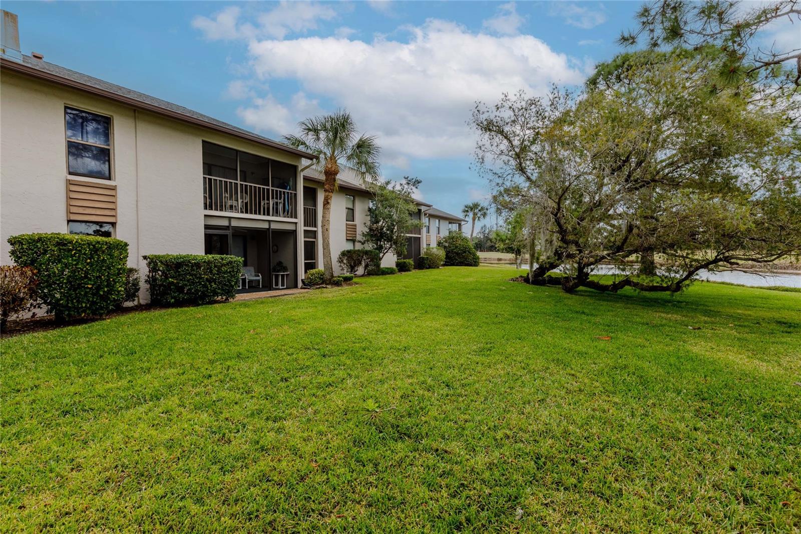 CHARTWELL GREEN - Residential