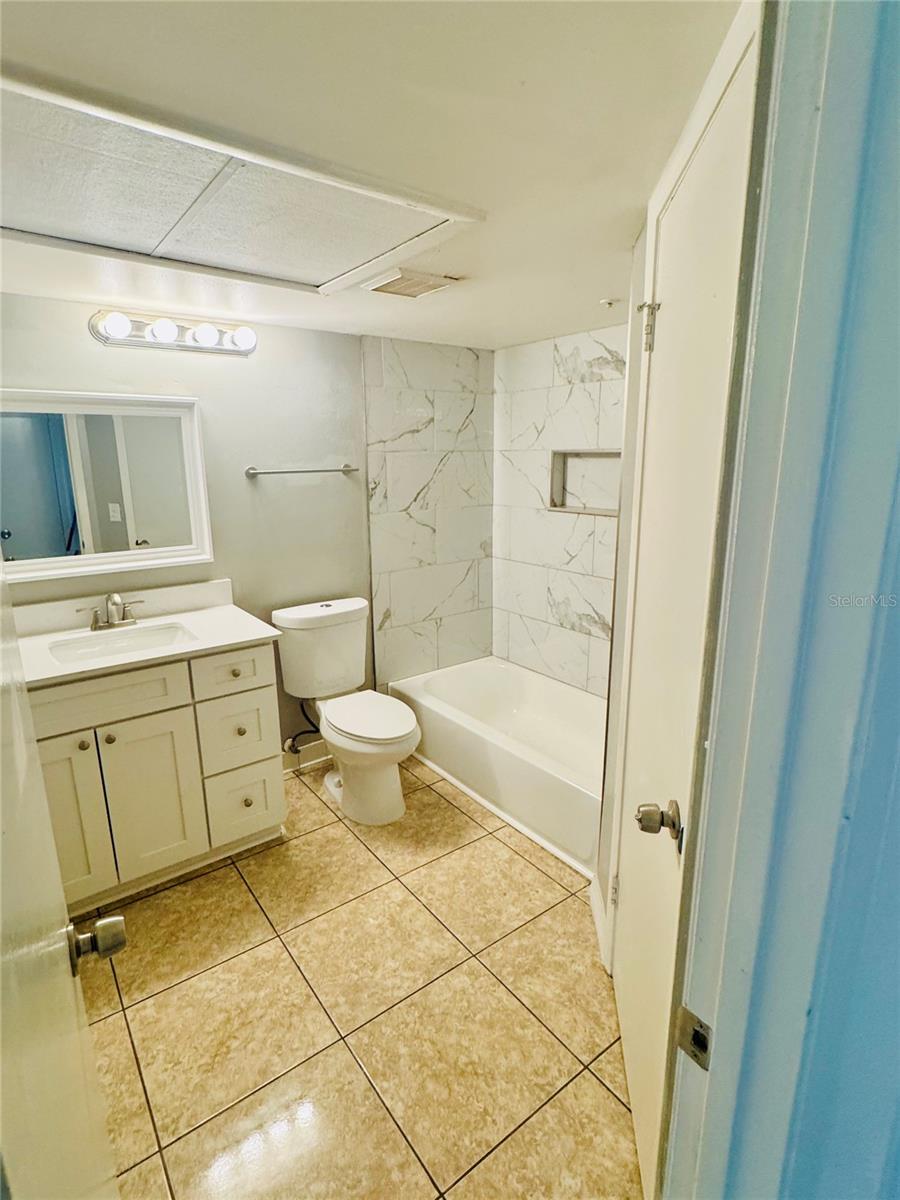 LAKEWOOD PARK A CONDO - Residential Lease