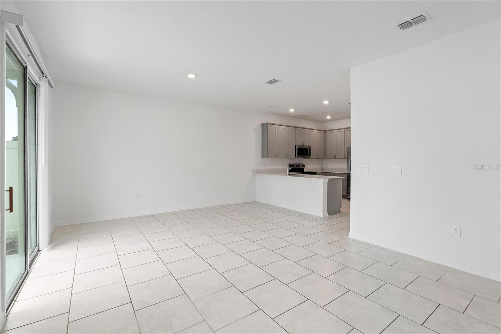 LAKE WILSON RESERVE - Residential Lease