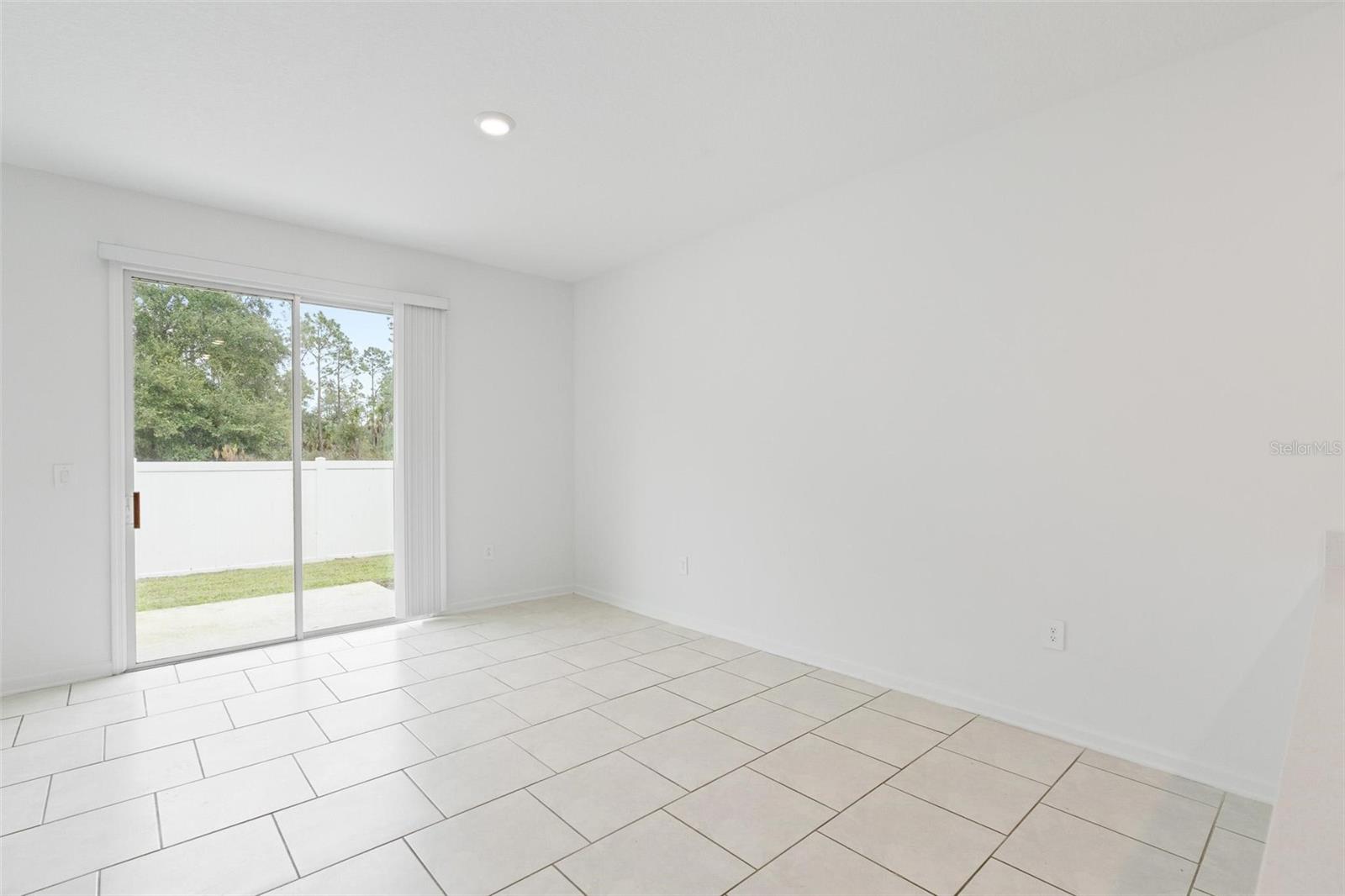 LAKE WILSON RESERVE - Residential Lease