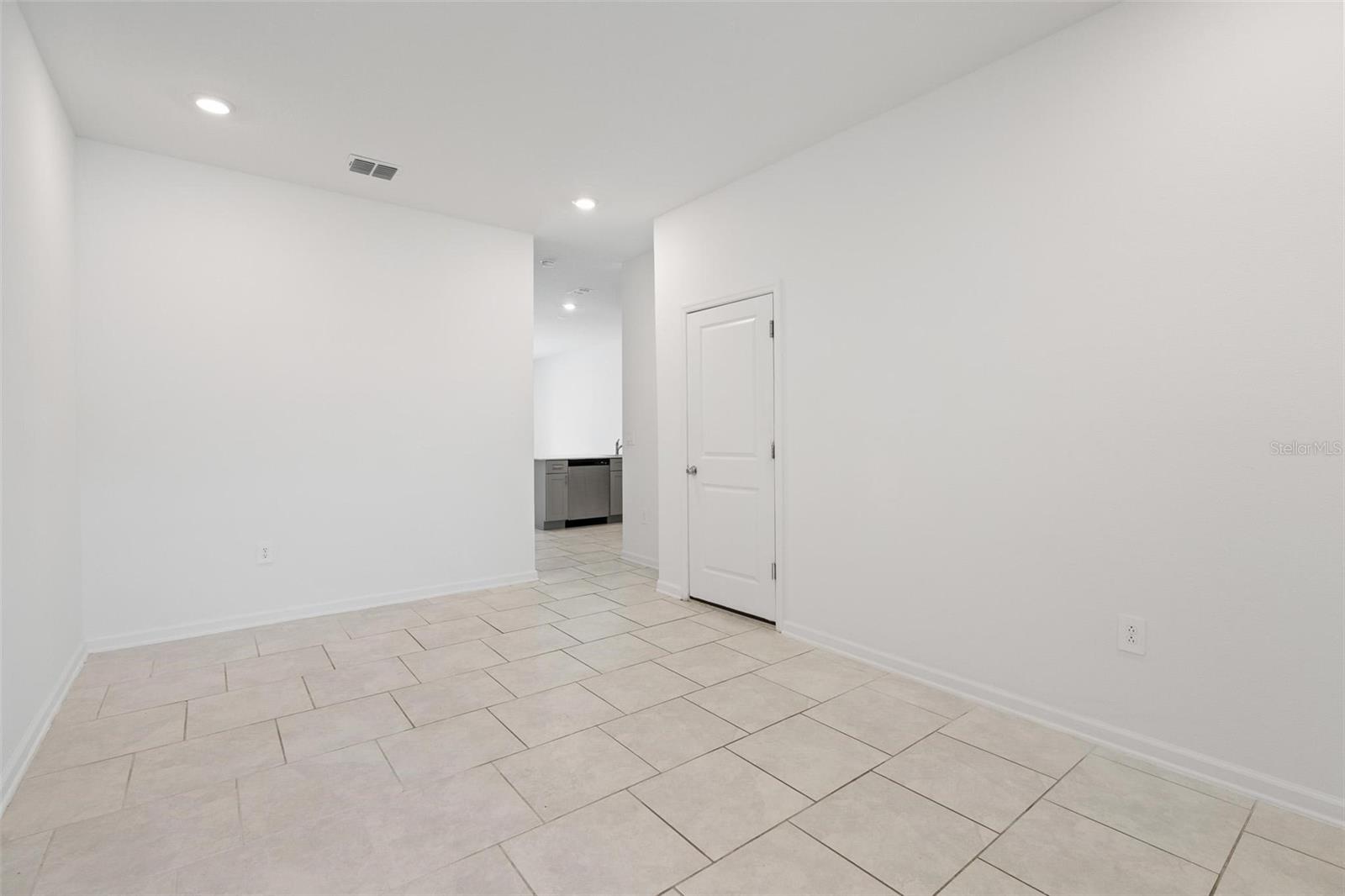 LAKE WILSON RESERVE - Residential Lease