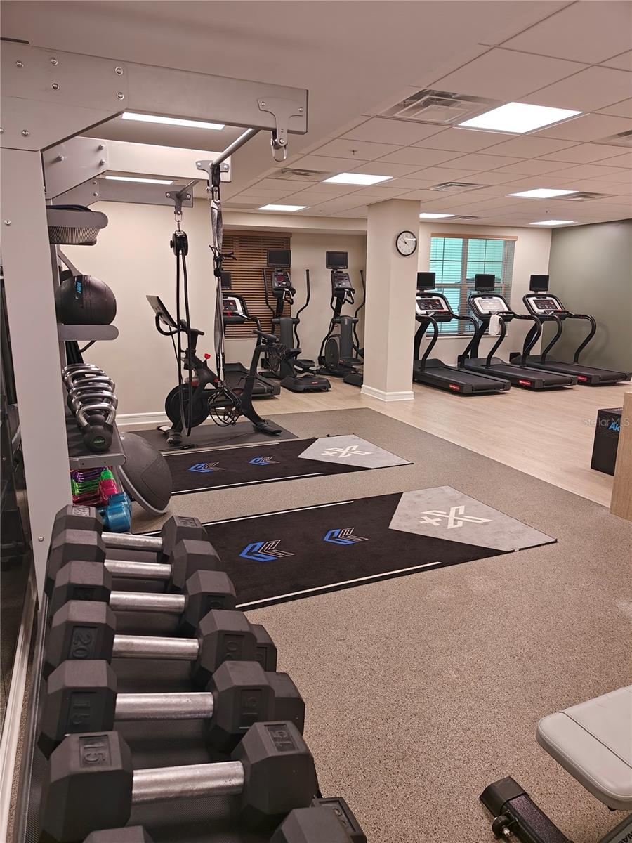 SUNSET WALK HOTEL CONDO PH 1 - Residential