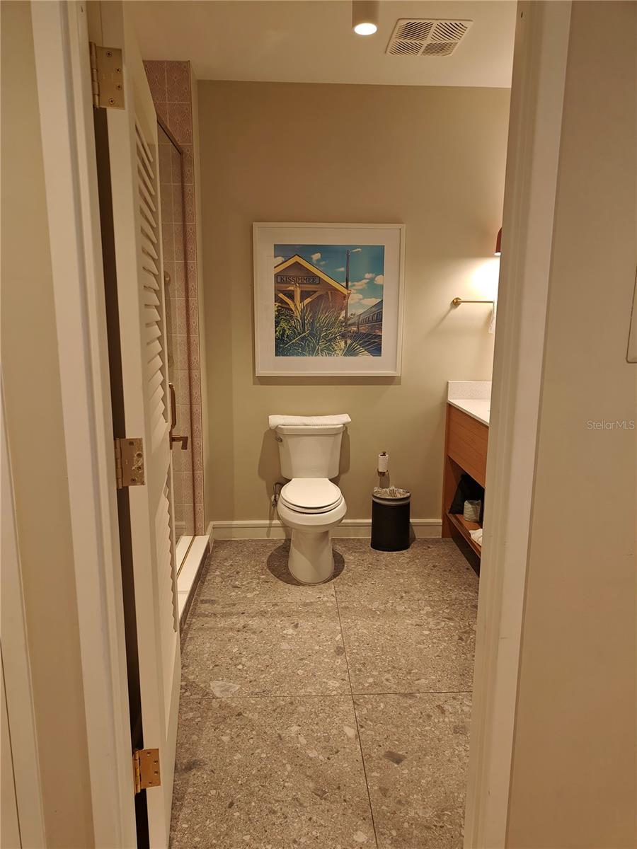 SUNSET WALK HOTEL CONDO PH 1 - Residential