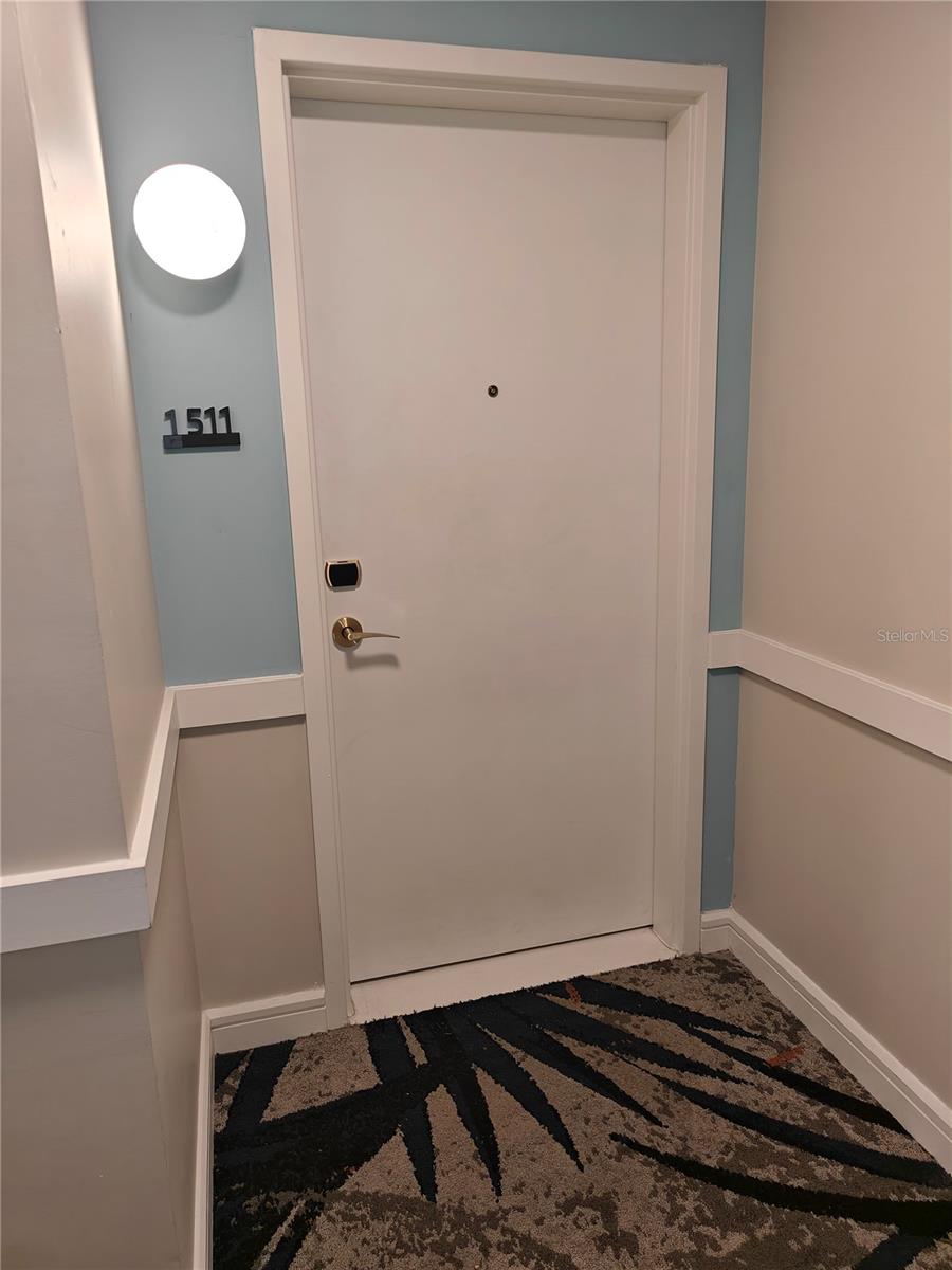 SUNSET WALK HOTEL CONDO PH 1 - Residential