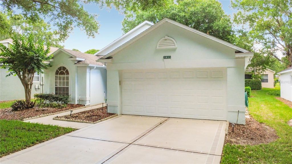Photo of 3811 Westerham Drive, Clermont, FL 34711 (MLS # S5149915)