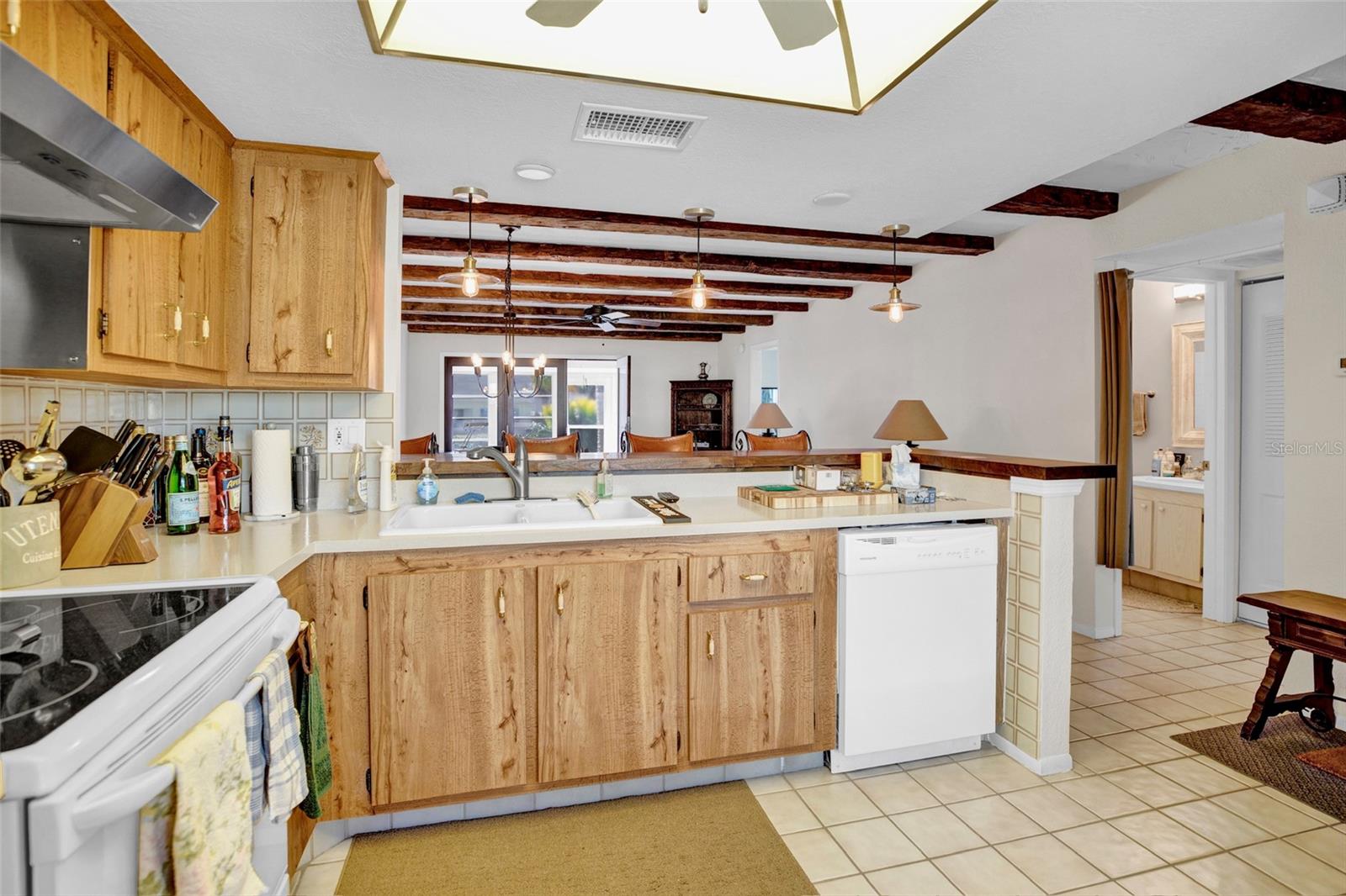 2465 NORTHSIDE DRIVE 1808