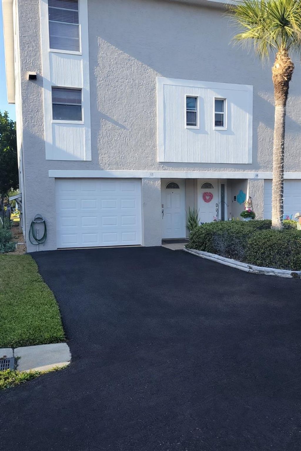 Photo of 255 Capri Circle N #17, Treasure Island, FL 33706 (MLS # TB8338453)