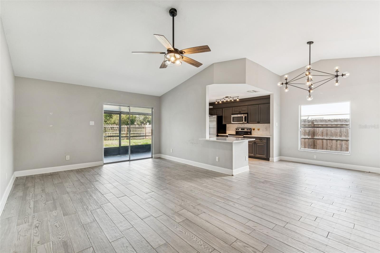 CARPENTERS RUN - Residential