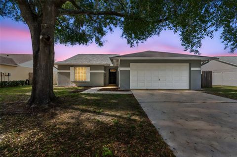 Photo of 1615 Cobbler Drive, Lutz, FL 33559 (MLS # TB8463419)