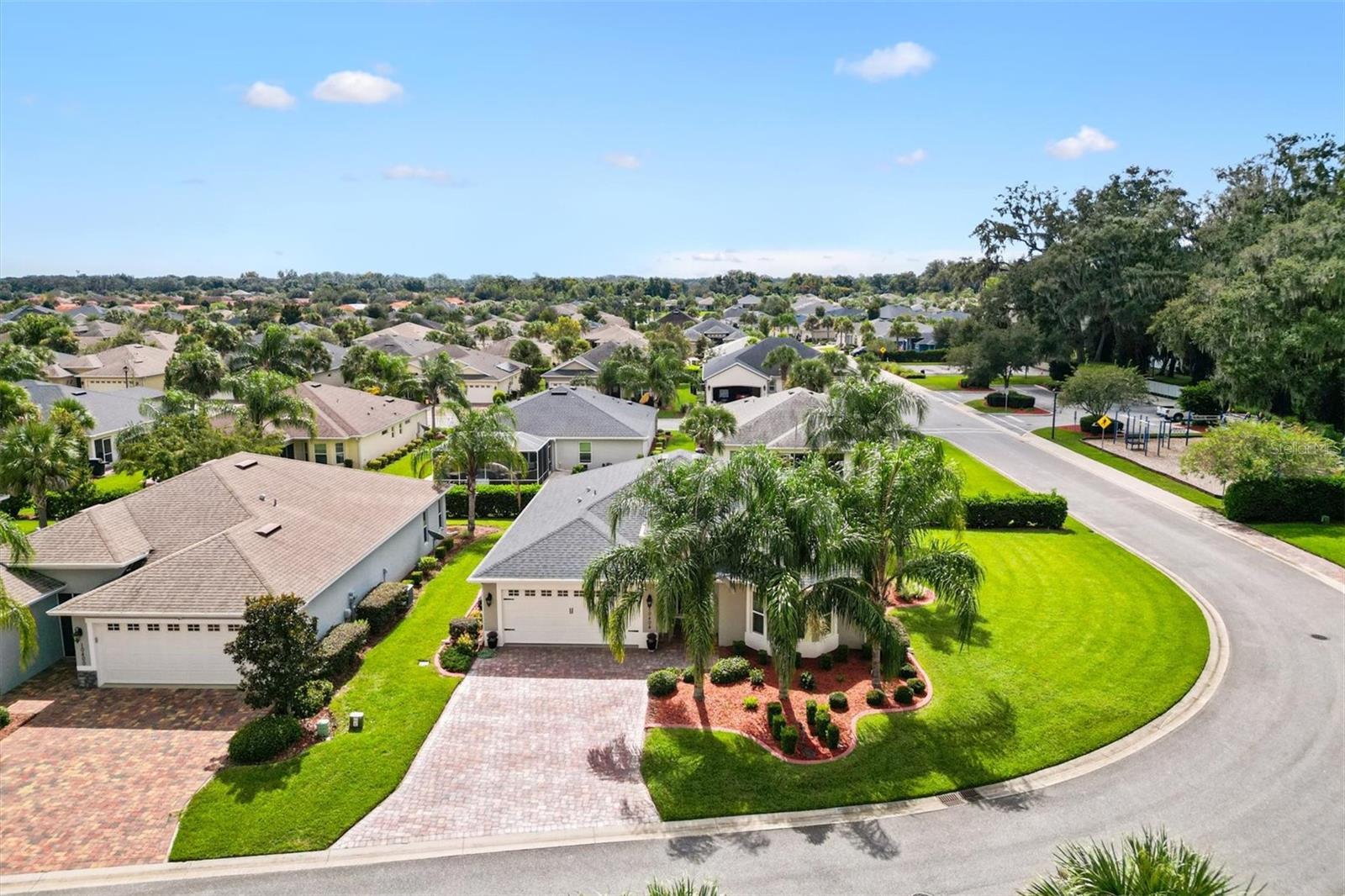 ENCLAVE/LAKESIDE LNDGS - Residential