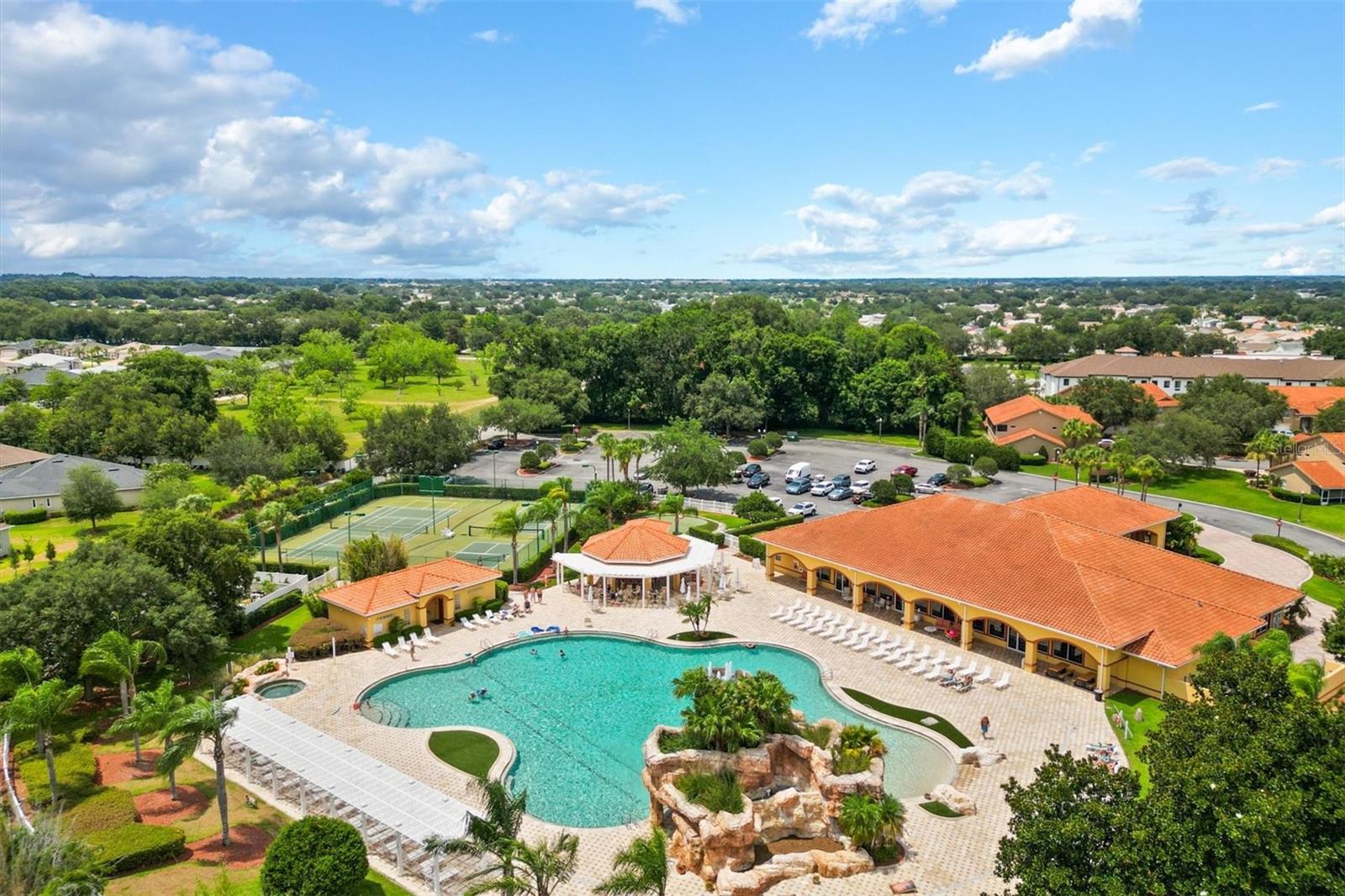 ENCLAVE/LAKESIDE LNDGS - Residential