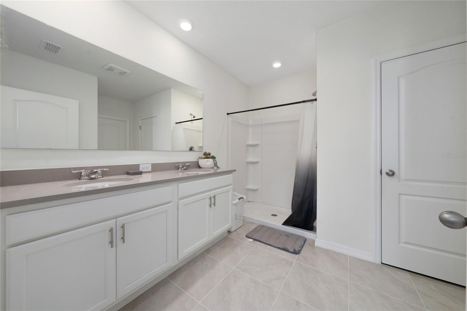 MAGNOLIA POINTE PH 1 - Residential