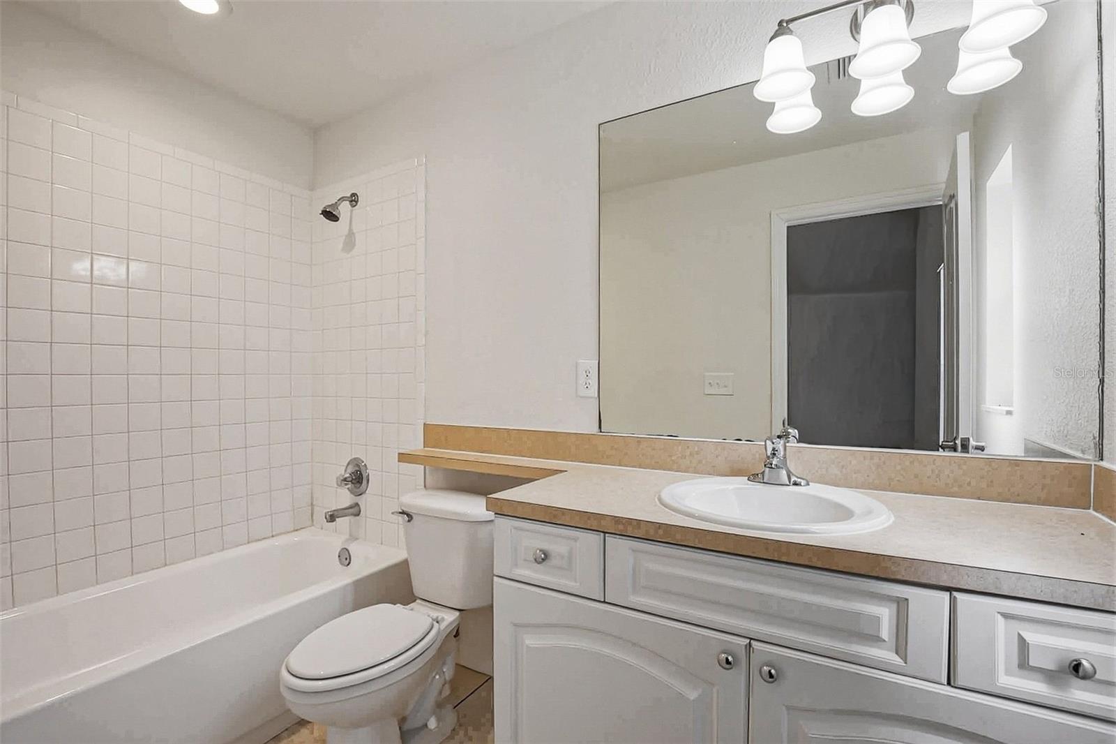 TREEHOUSES AT MOHR LOOP - Residential