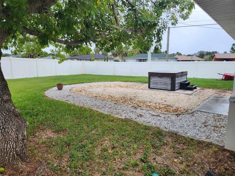 A home in PORT CHARLOTTE