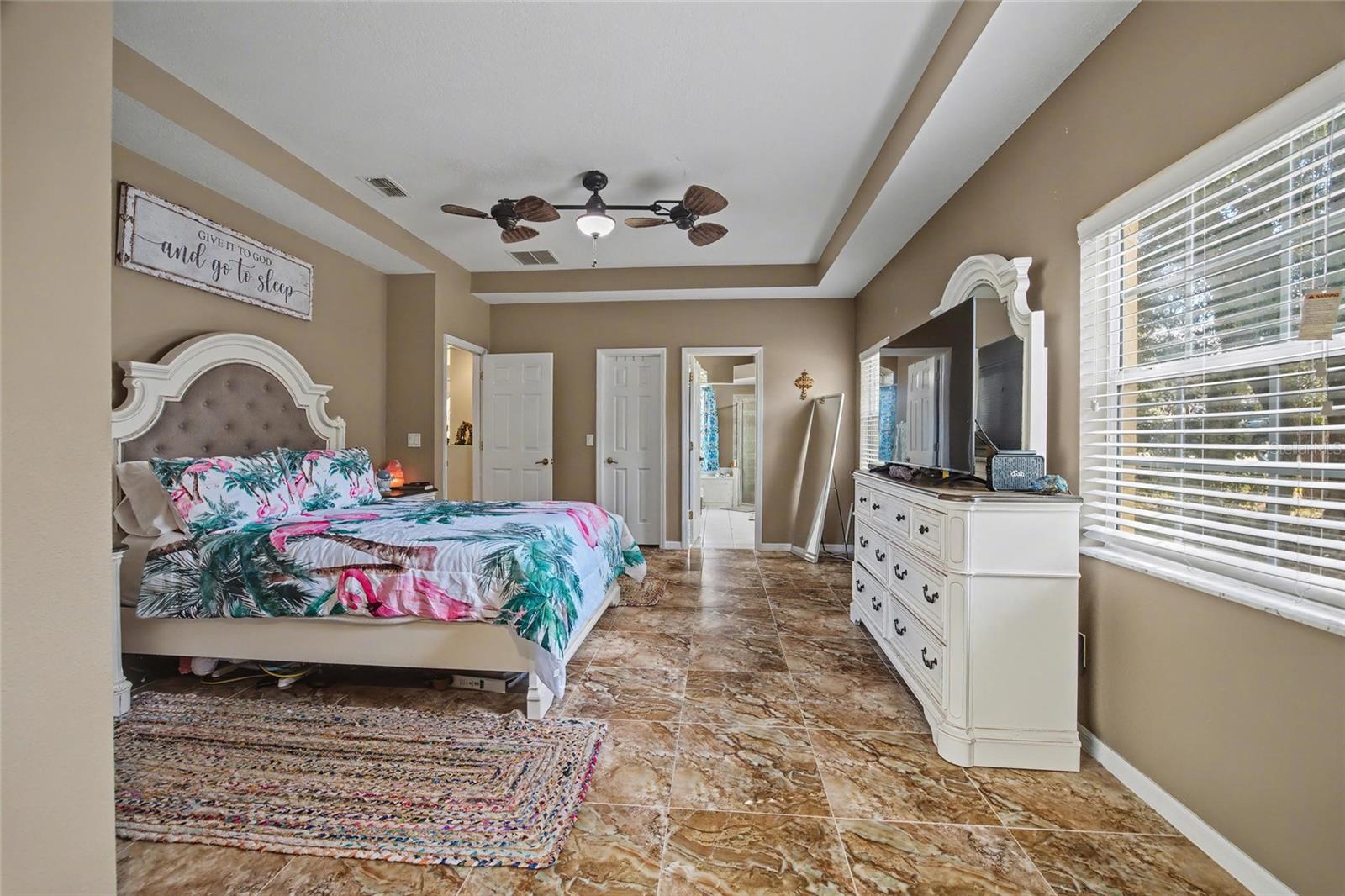 KINGSLAND COUNTRY ESTATE - Residential