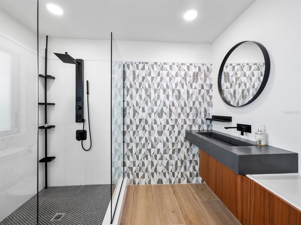 LIDO C - Residential