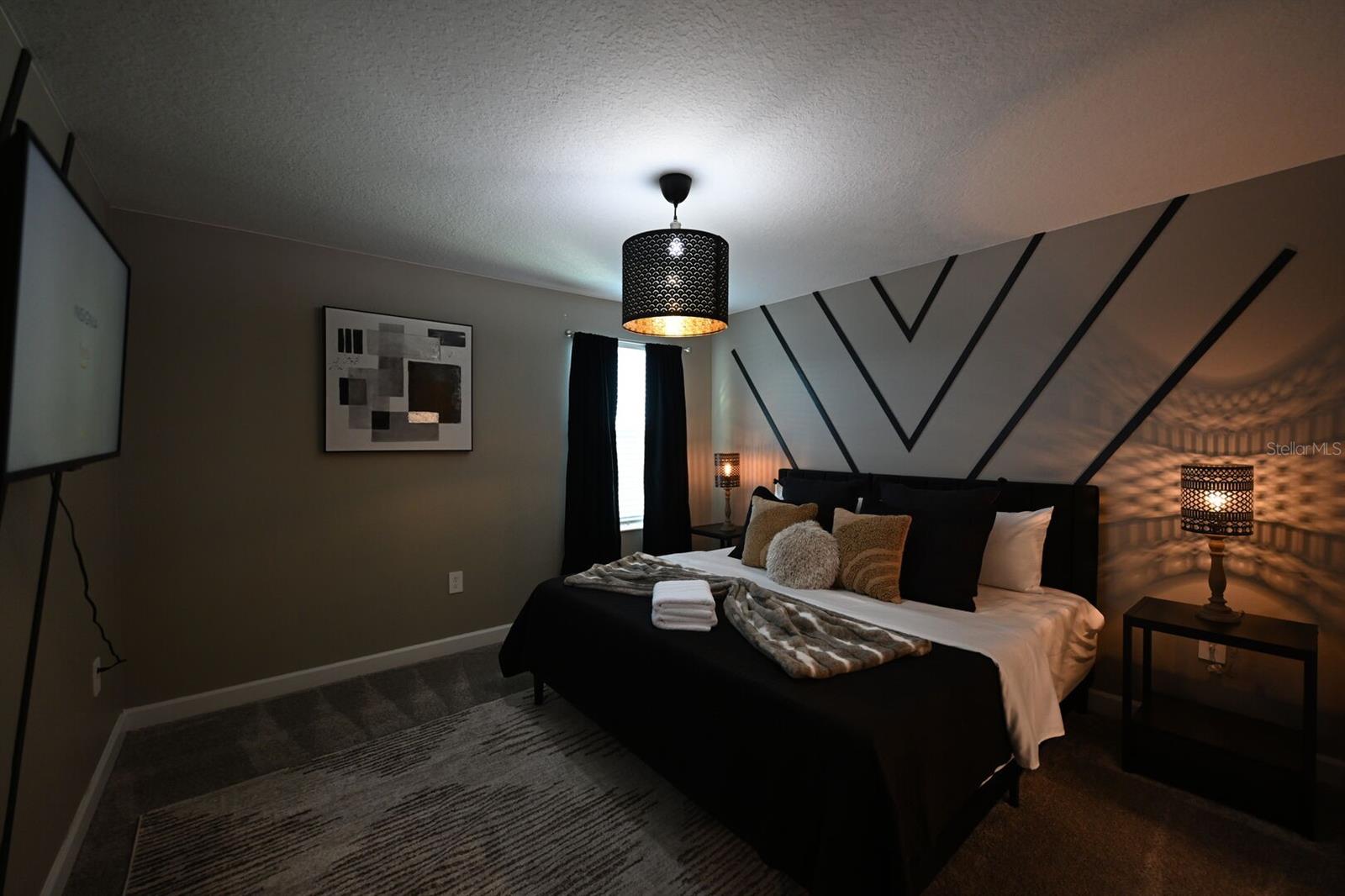 STOREY LAKE - Residential