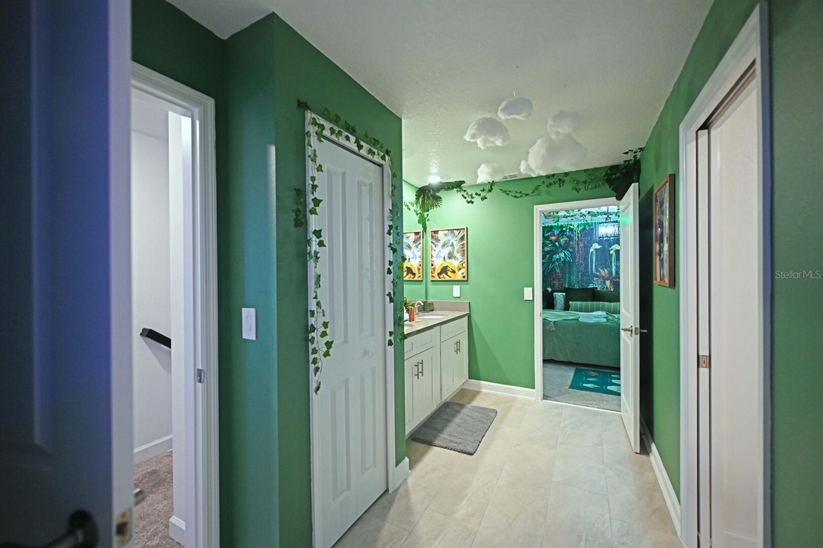 STOREY LAKE - Residential