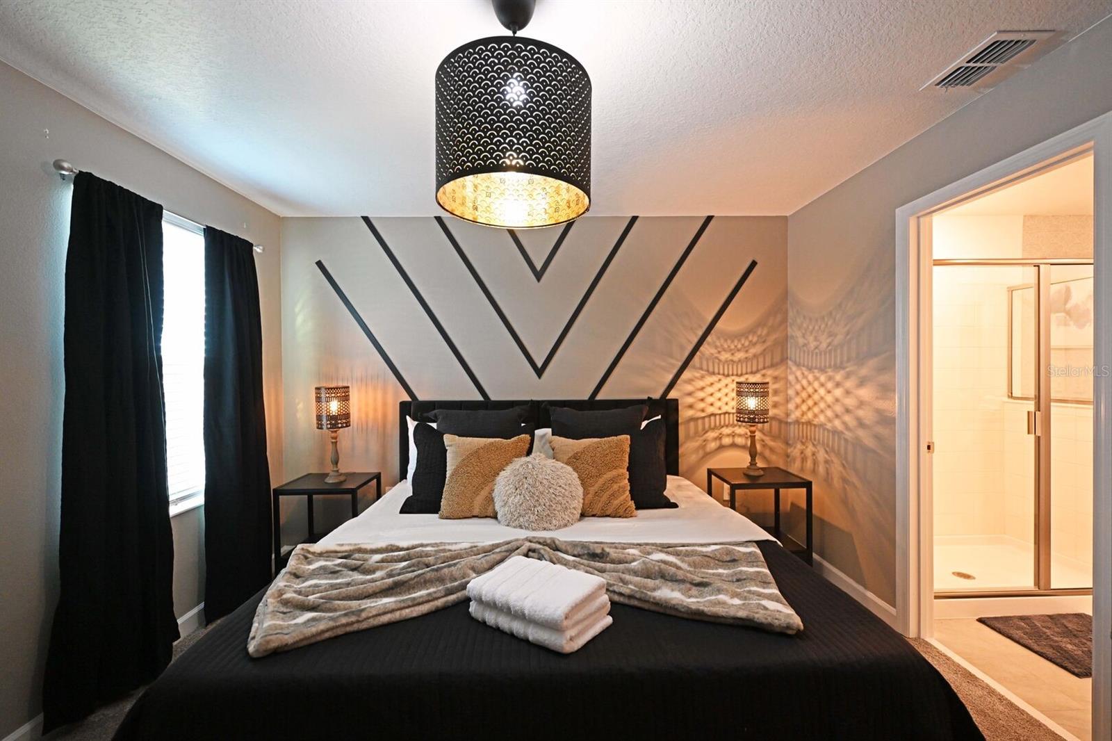 STOREY LAKE - Residential