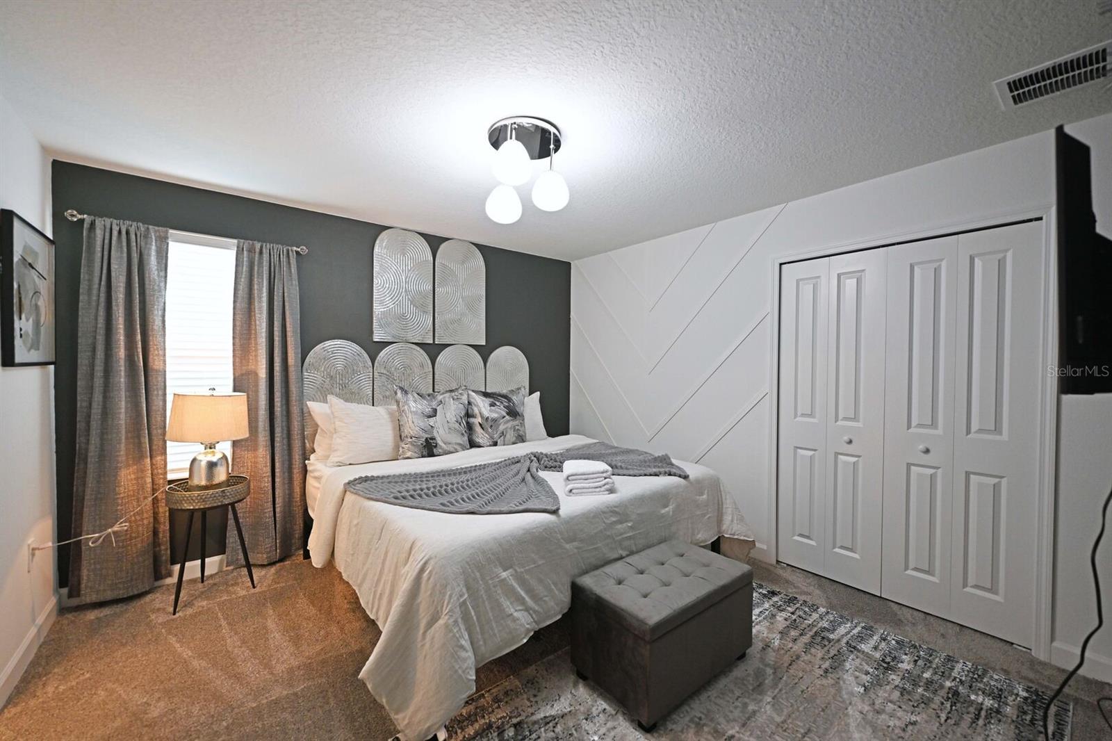 STOREY LAKE - Residential