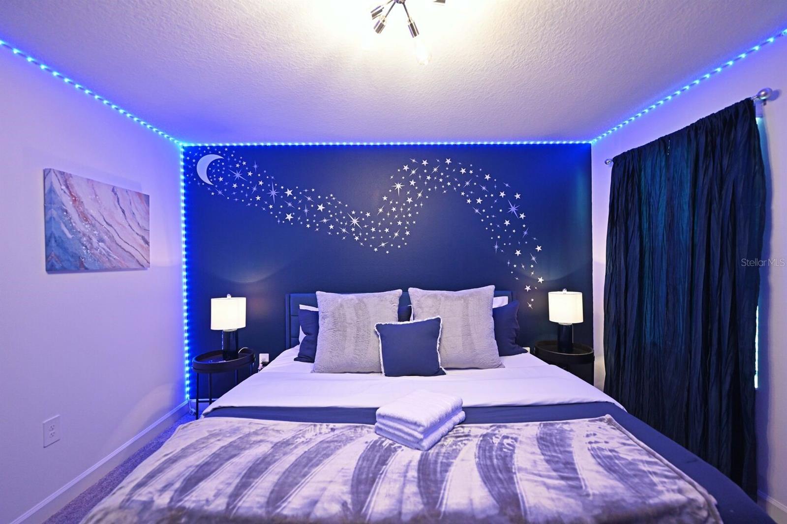 STOREY LAKE - Residential