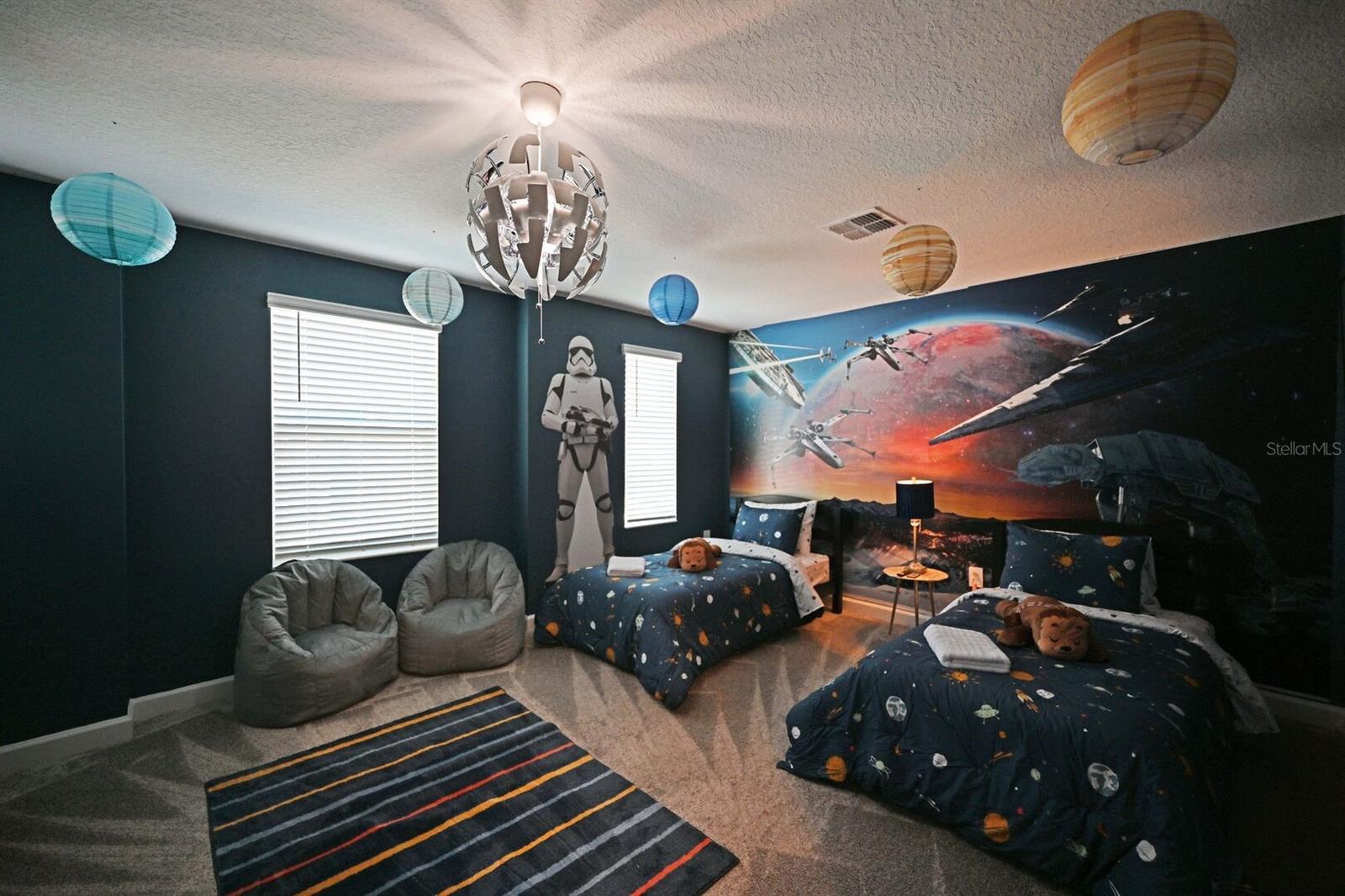 STOREY LAKE - Residential