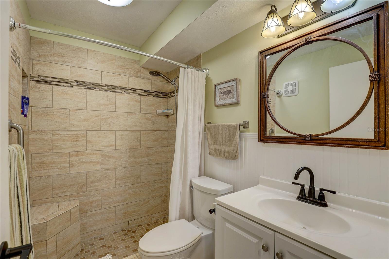 BAY PALMS CONDO - Residential