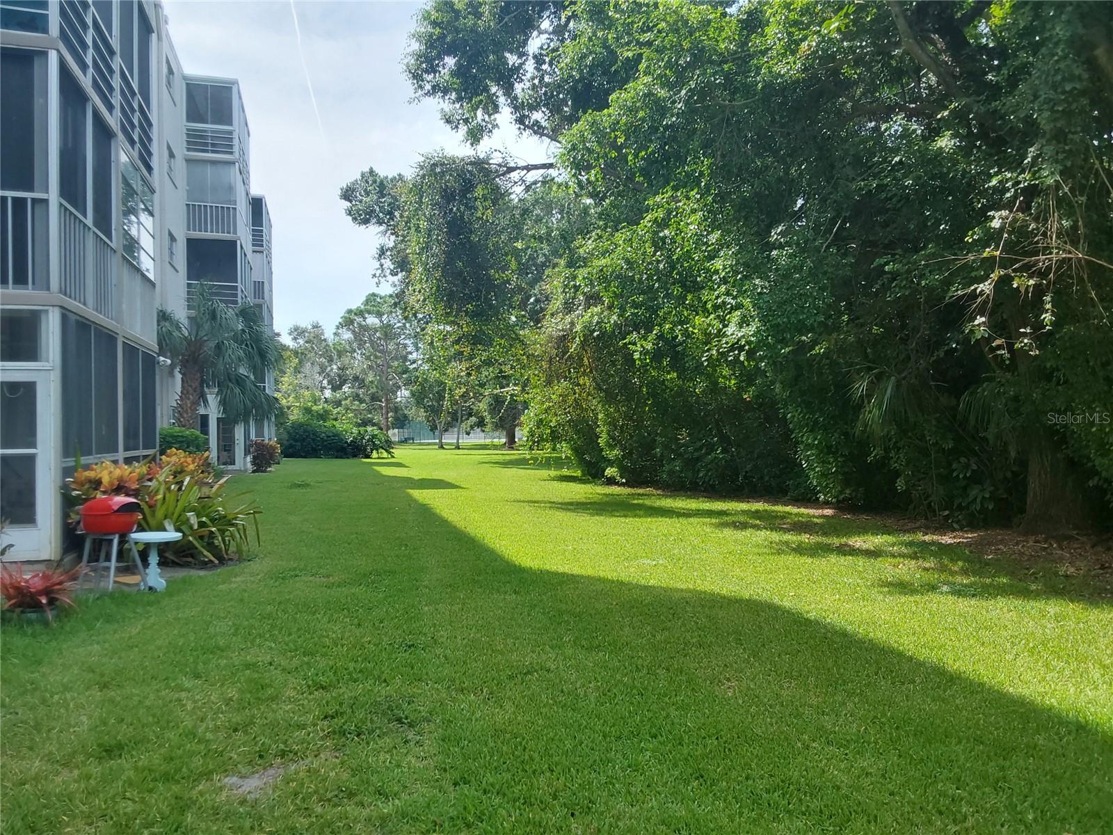 IRONWOOD EIGHTH CONDO - Residential