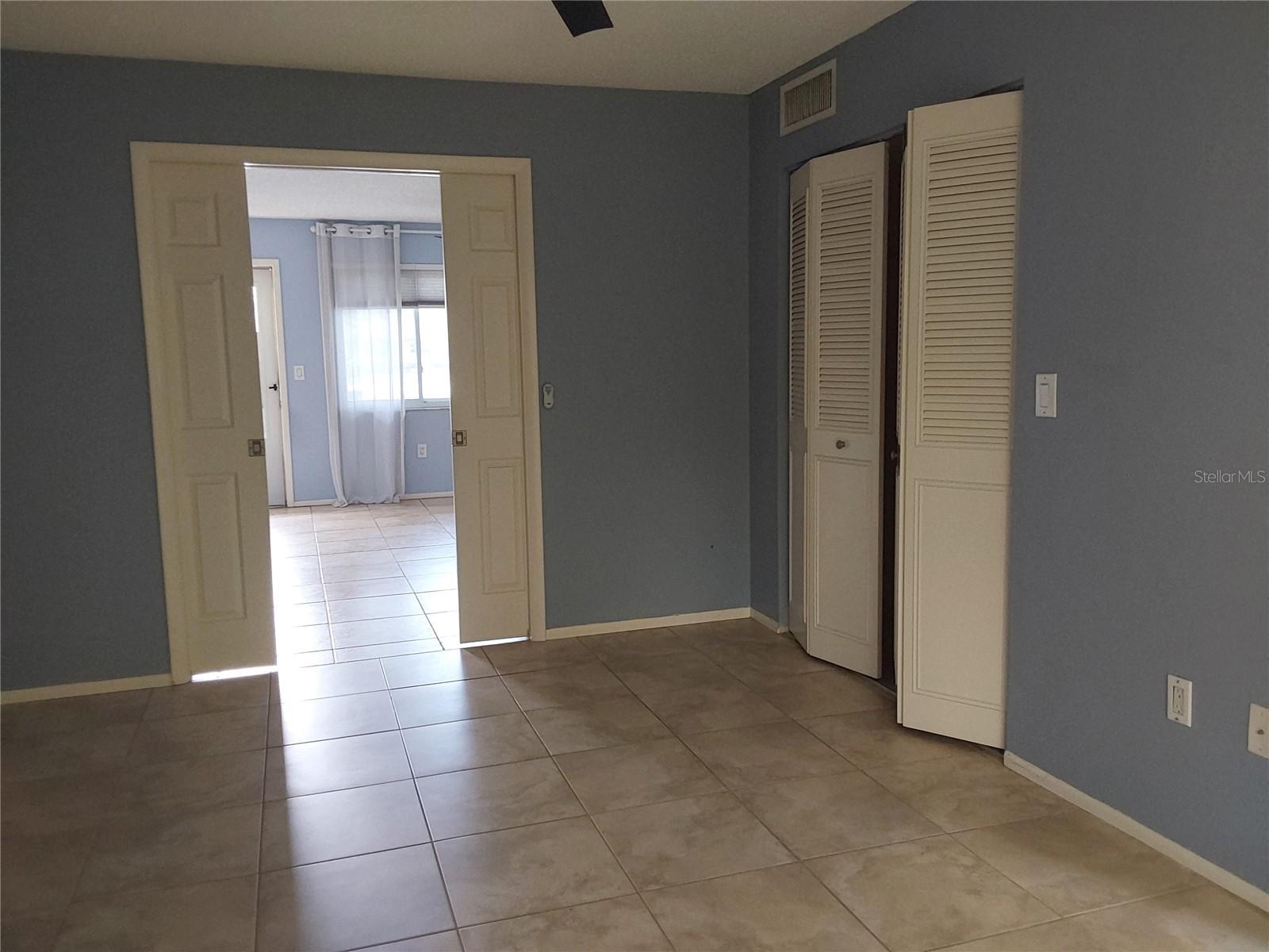 IRONWOOD EIGHTH CONDO - Residential