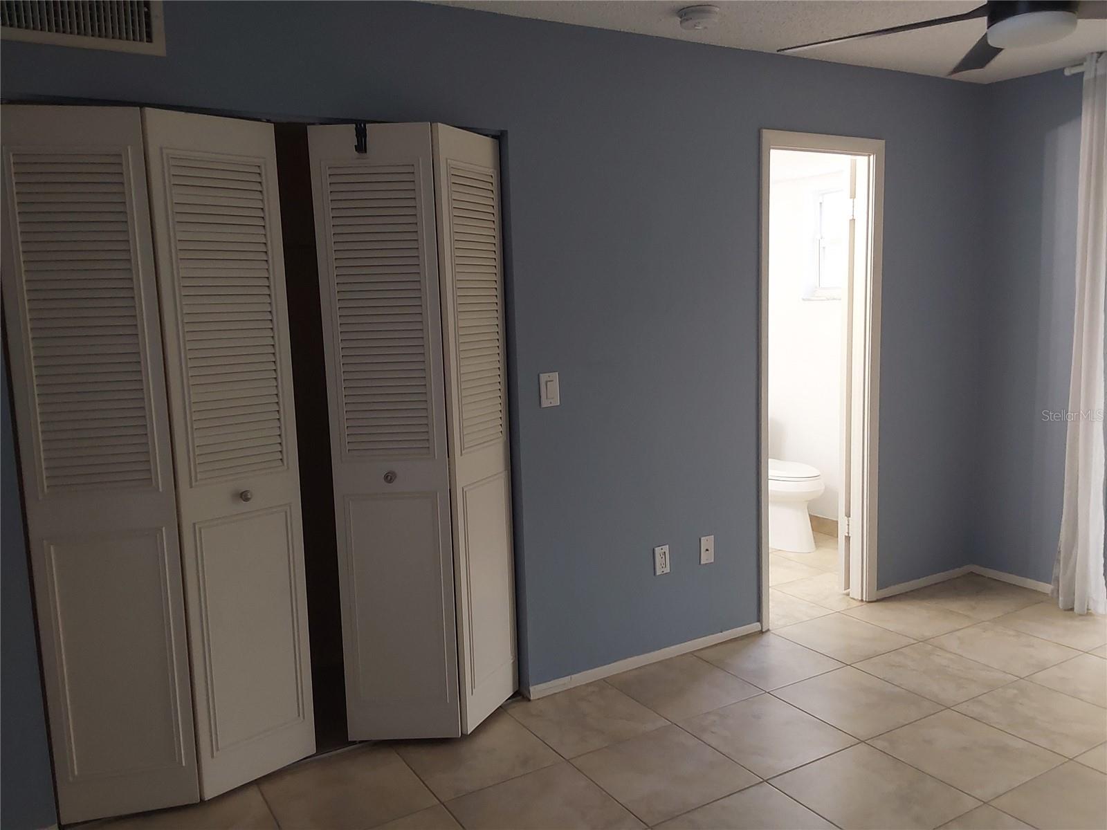 IRONWOOD EIGHTH CONDO - Residential