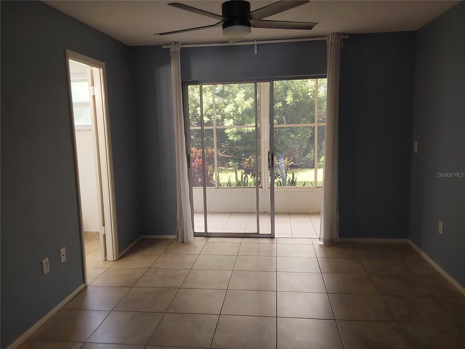 IRONWOOD EIGHTH CONDO - Residential