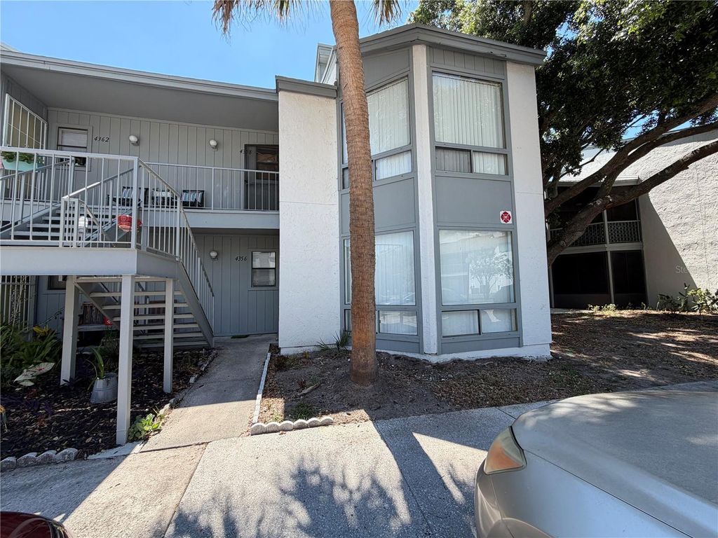 Photo of 4356 Aqua Vista Drive #8A, Orlando, FL 32839 (MLS # O6408497)
